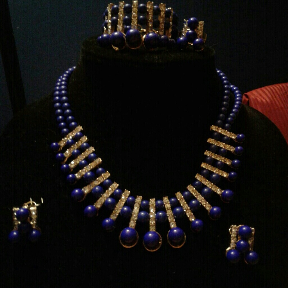 necklace set